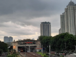 BMKG Prediksi Hujan Petir dan Angin Kencang di Jakarta